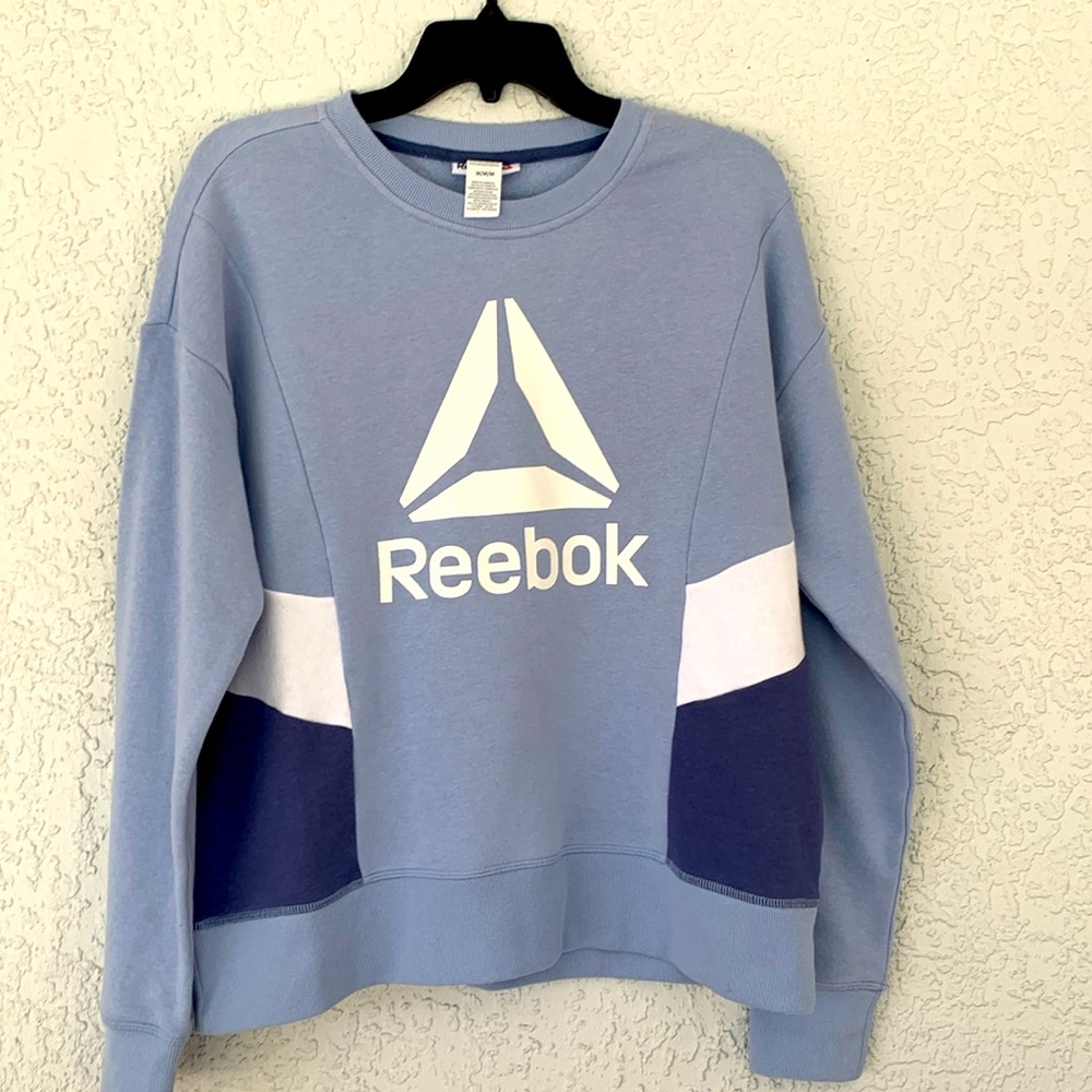 Reebok soft relaxed fit sweatshirt size M